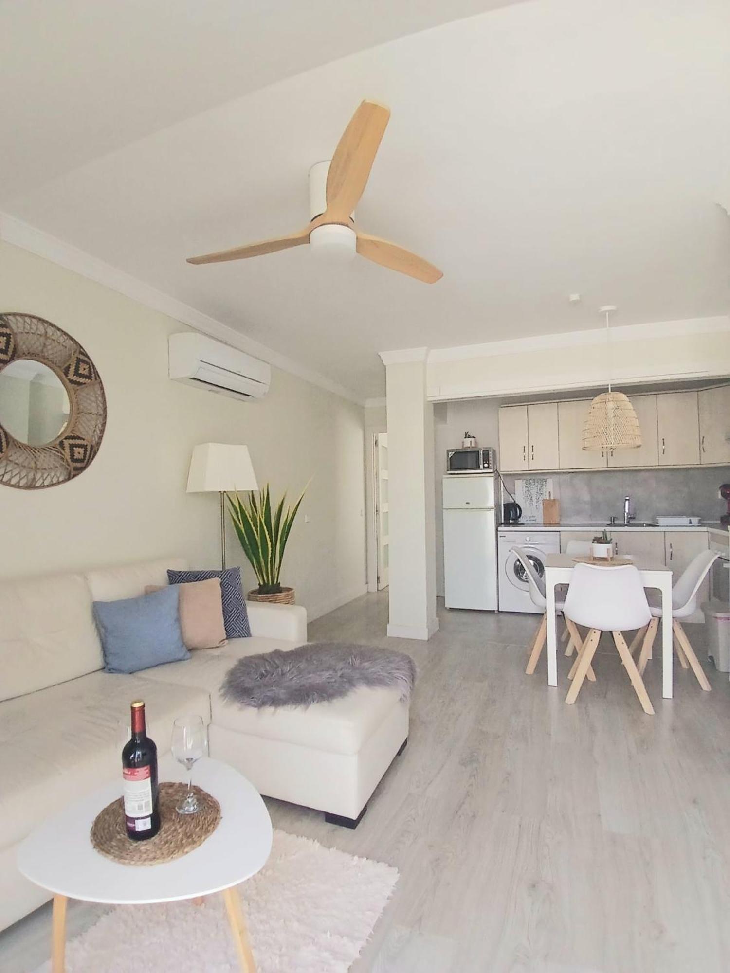 New City Penthouse Near Beach With Sunny Balcony Fuengirola Exterior photo